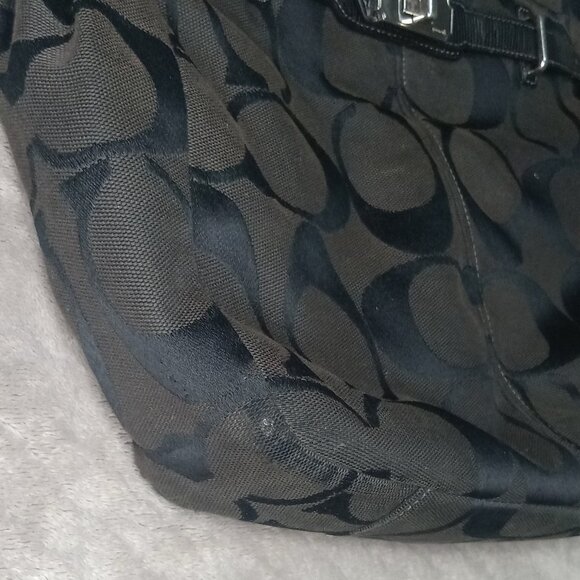 Vintage Coach Signature Chelsea Hobo Bag - Picture 4 of 9